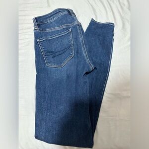 American Eagle Skinny Jeans 6 long (no distressing)
